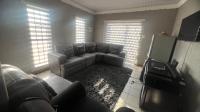Lounges of property in Vista Park