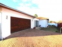 3 Bedroom 3 Bathroom House for Sale for sale in Bayswater