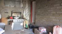 Garage - 18 square meters of property in Doornkop