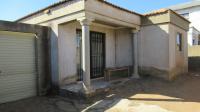 Patio - 6 square meters of property in Doornkop