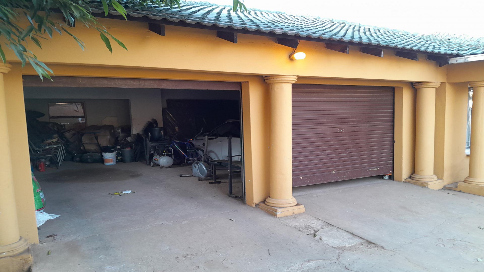 Garage of property in Kirkney