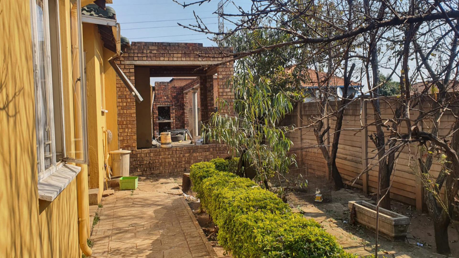 Garden of property in Kirkney