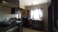 Kitchen - 9 square meters of property in Kirkney
