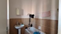 Bathroom 1 - 5 square meters of property in Comet