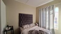 Main Bedroom - 12 square meters of property in Comet
