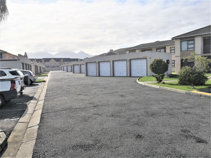 2 Bedroom Apartment for Sale For Sale in Gordons Bay - MR716138