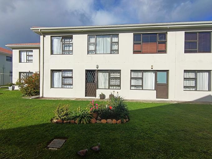 2 Bedroom Apartment for Sale For Sale in Gordons Bay - MR716138