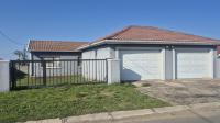 Front View of property in Haven Hills