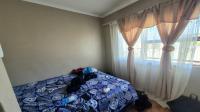 Bed Room 1 of property in Haven Hills