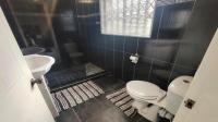 Bathroom 2 of property in Uvongo