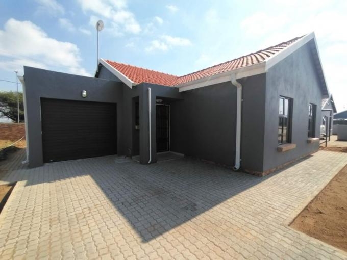 3 Bedroom House for Sale For Sale in Ivy Park - MR716191