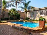  of property in Linmeyer