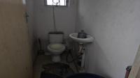 Bathroom 1 of property in Woodview