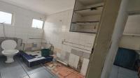 Bathroom 2 of property in Woodview