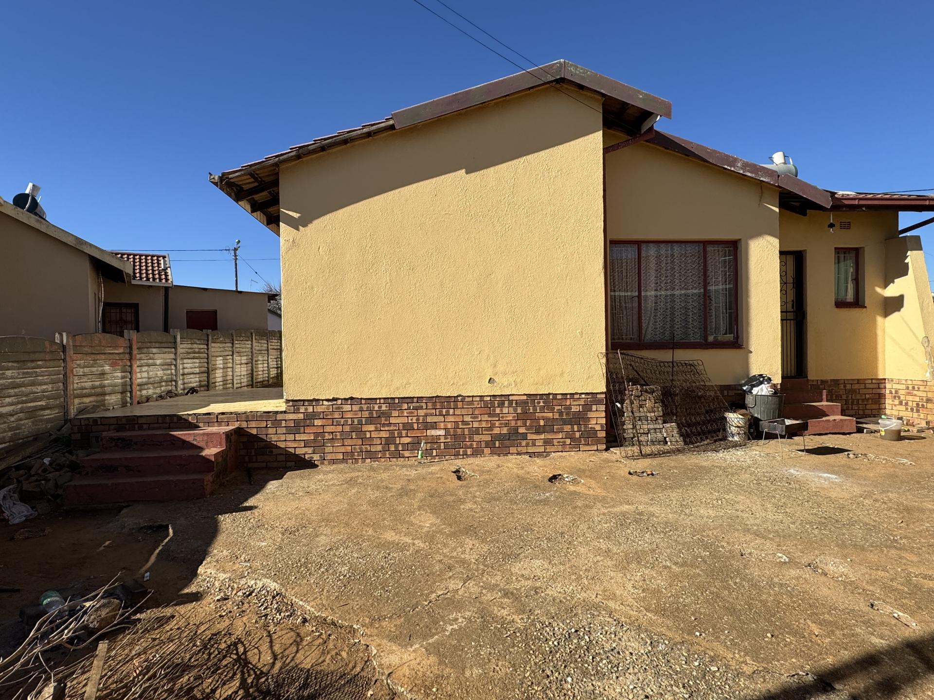  of property in Ennerdale South