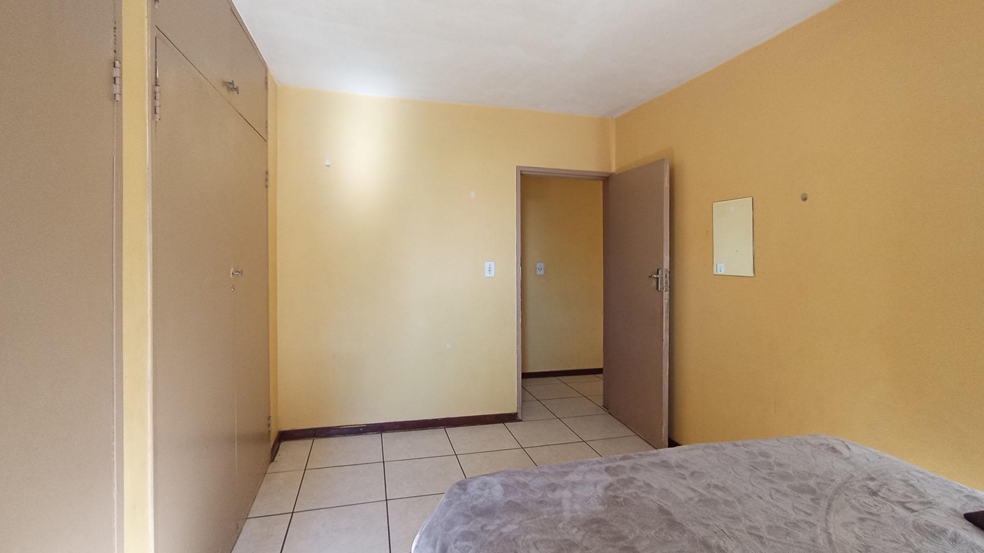 Bed Room 3 - 14 square meters of property in Sunnyside
