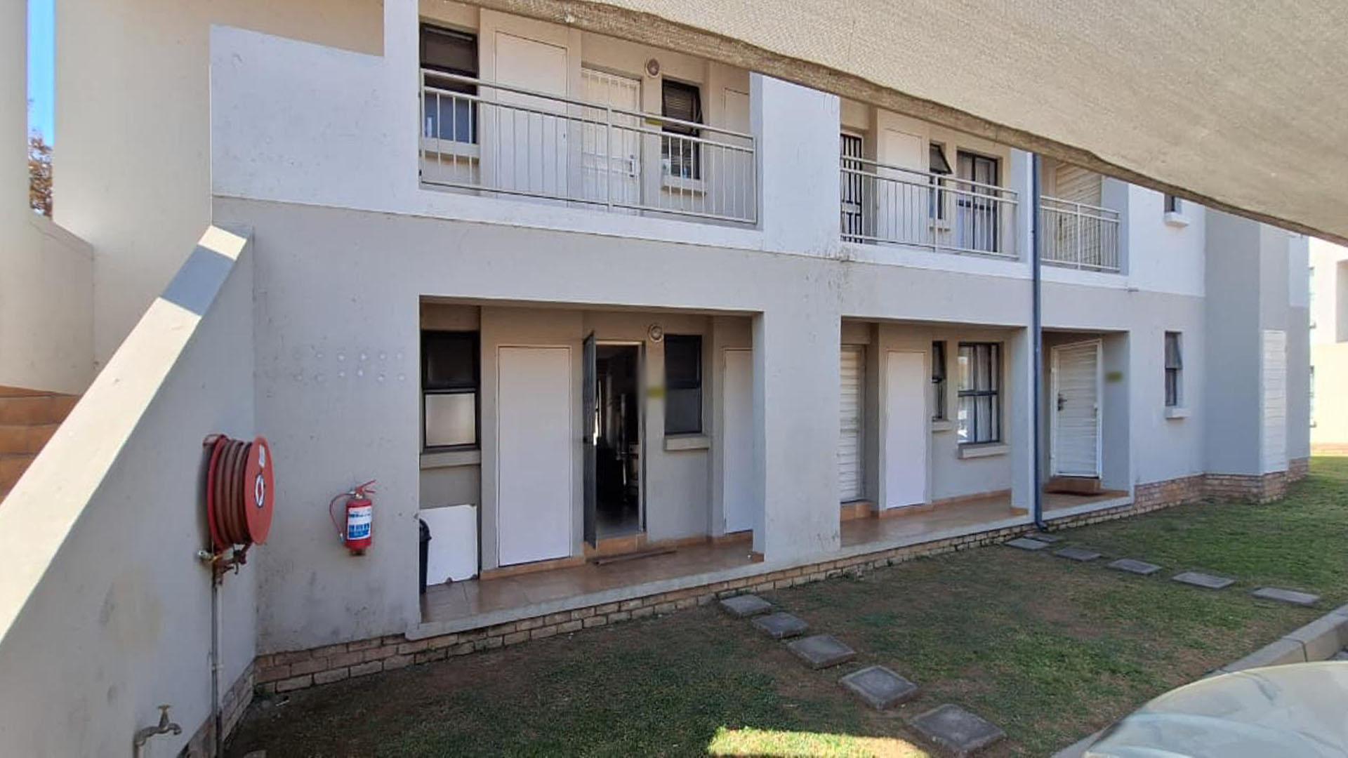 Front View of property in The Stewards