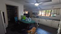 Kitchen of property in West Acres