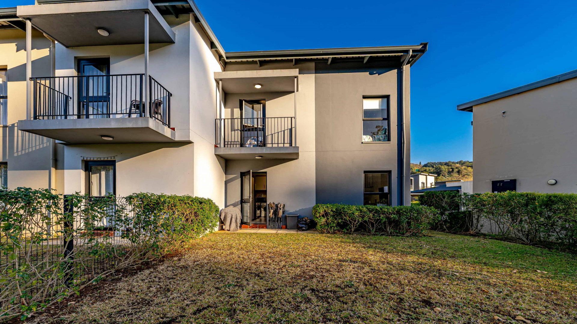 Front View of property in Waterfall