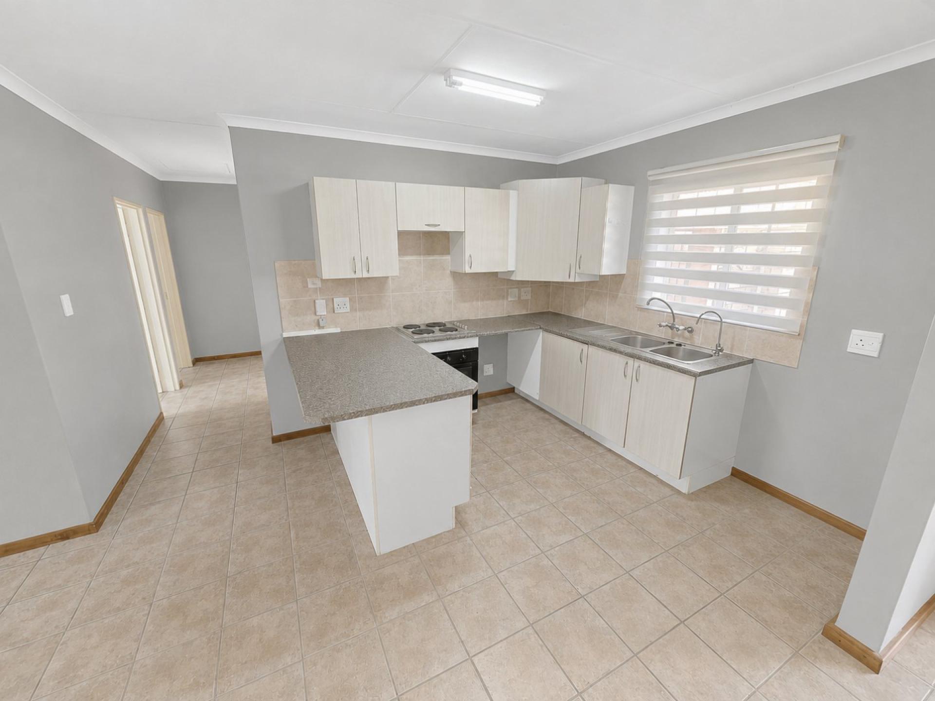  of property in Sinoville