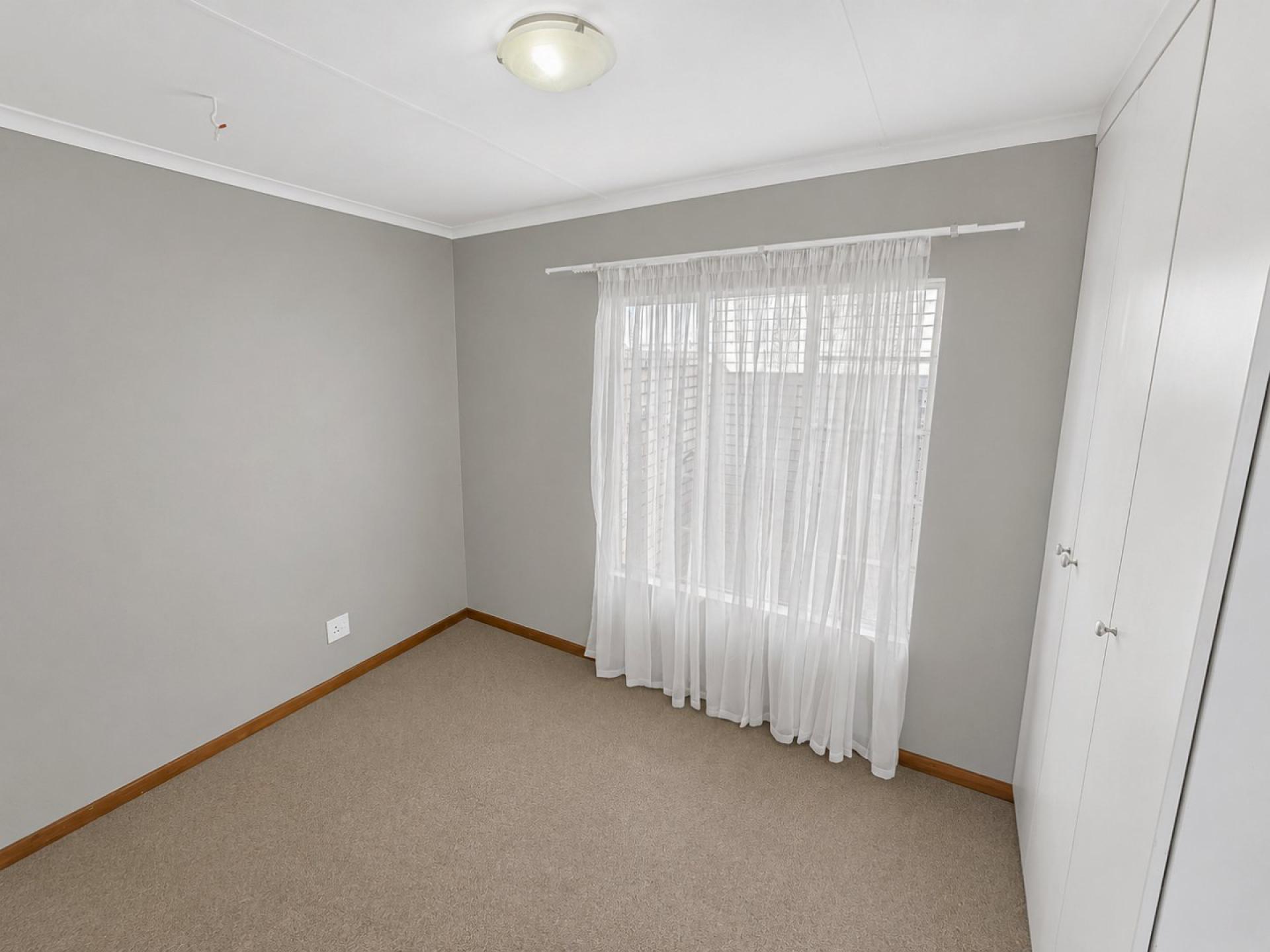  of property in Sinoville