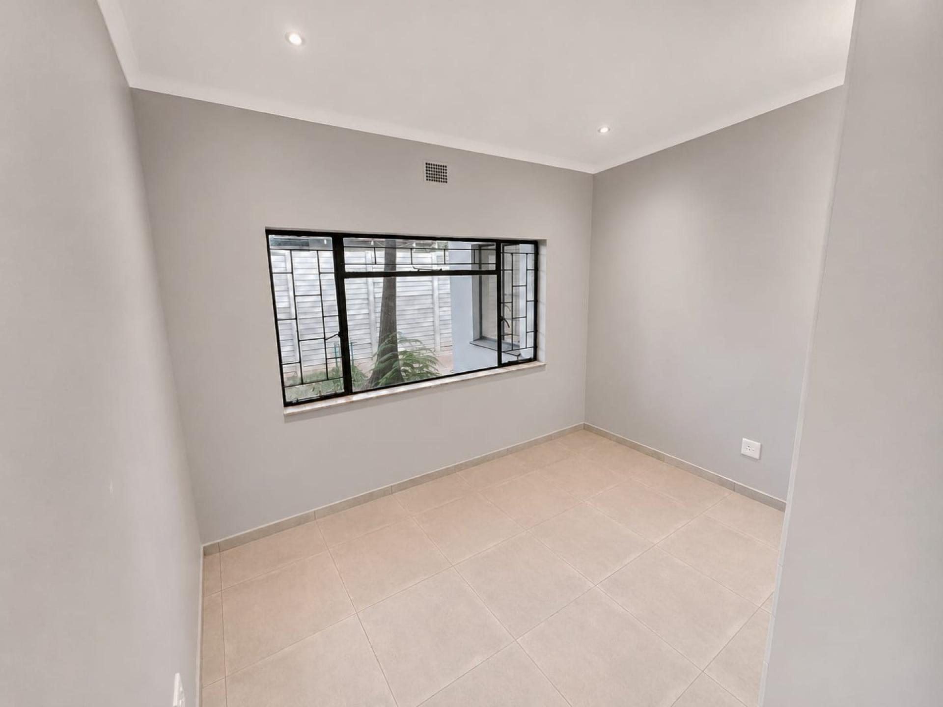  of property in Sinoville
