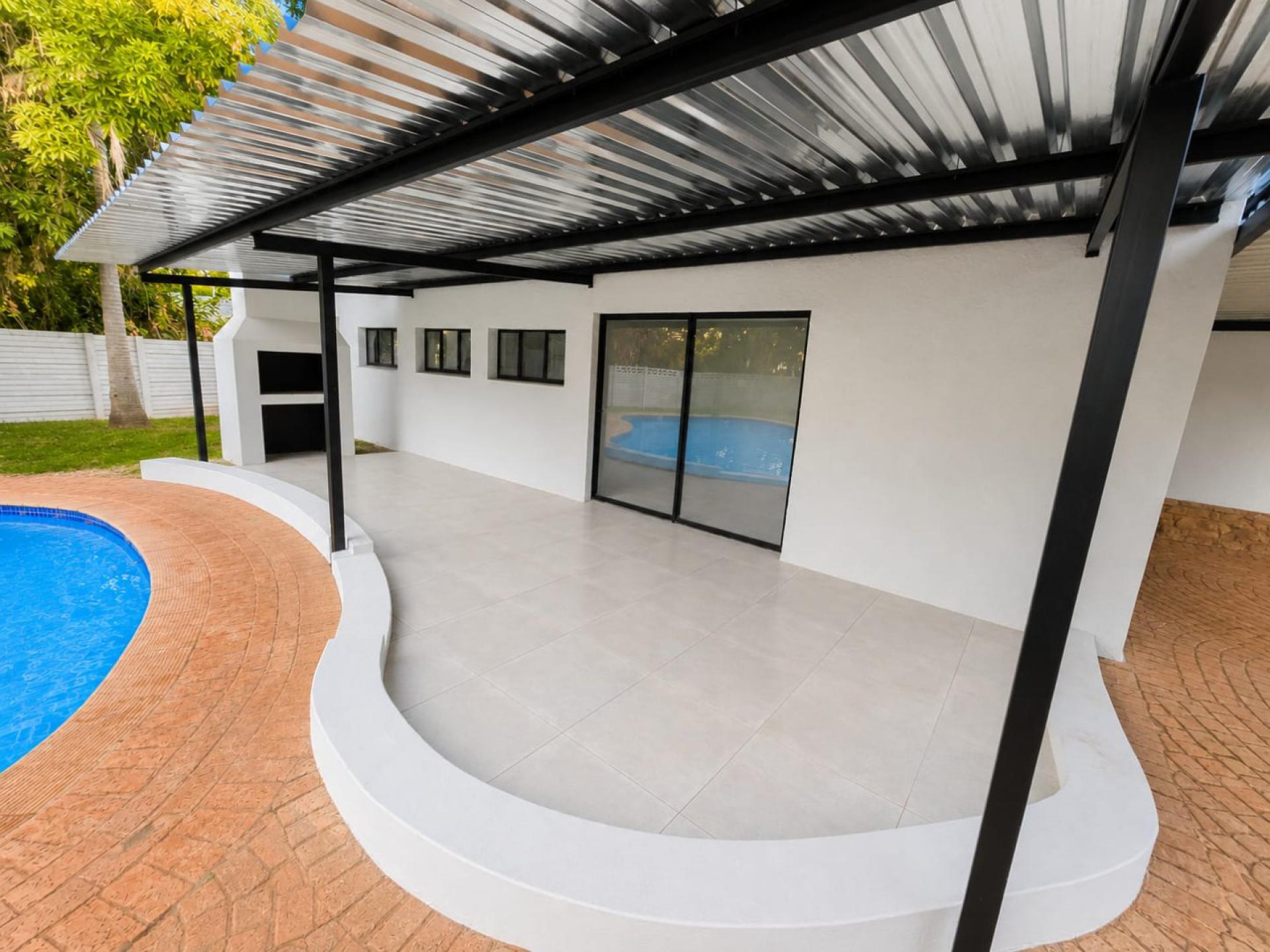 of property in Sinoville