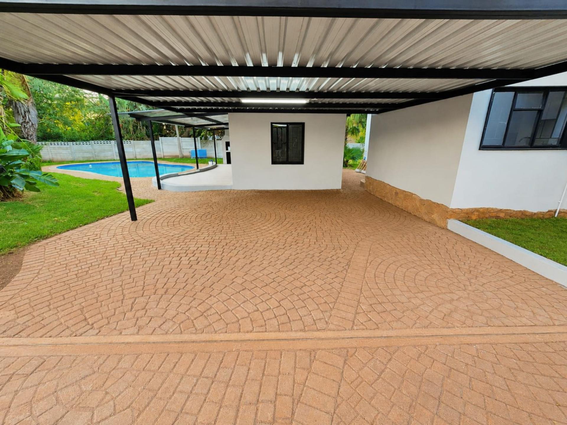  of property in Sinoville