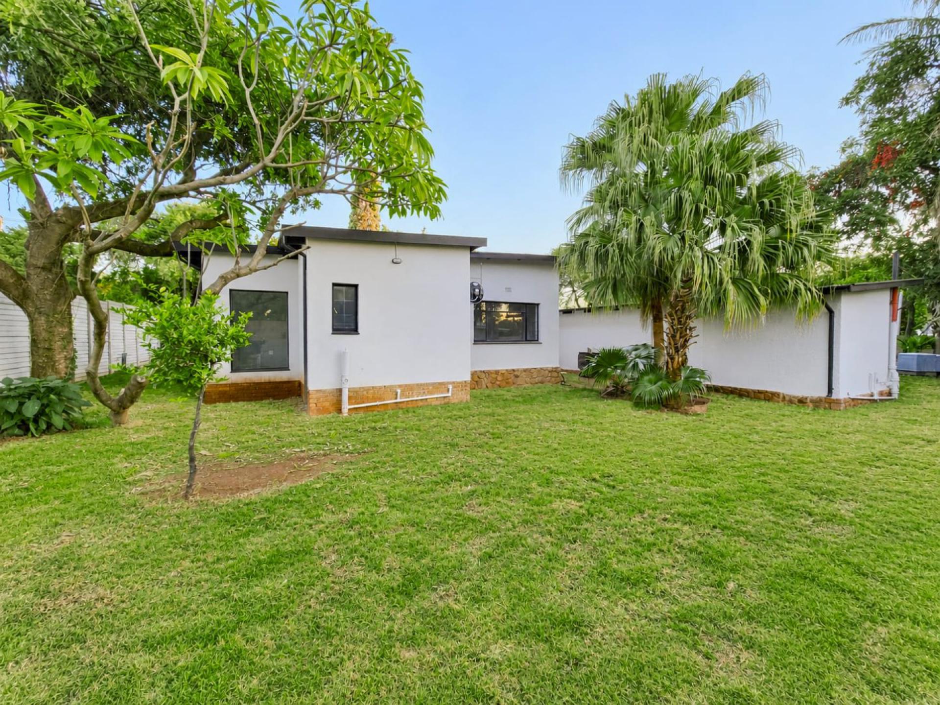  of property in Sinoville