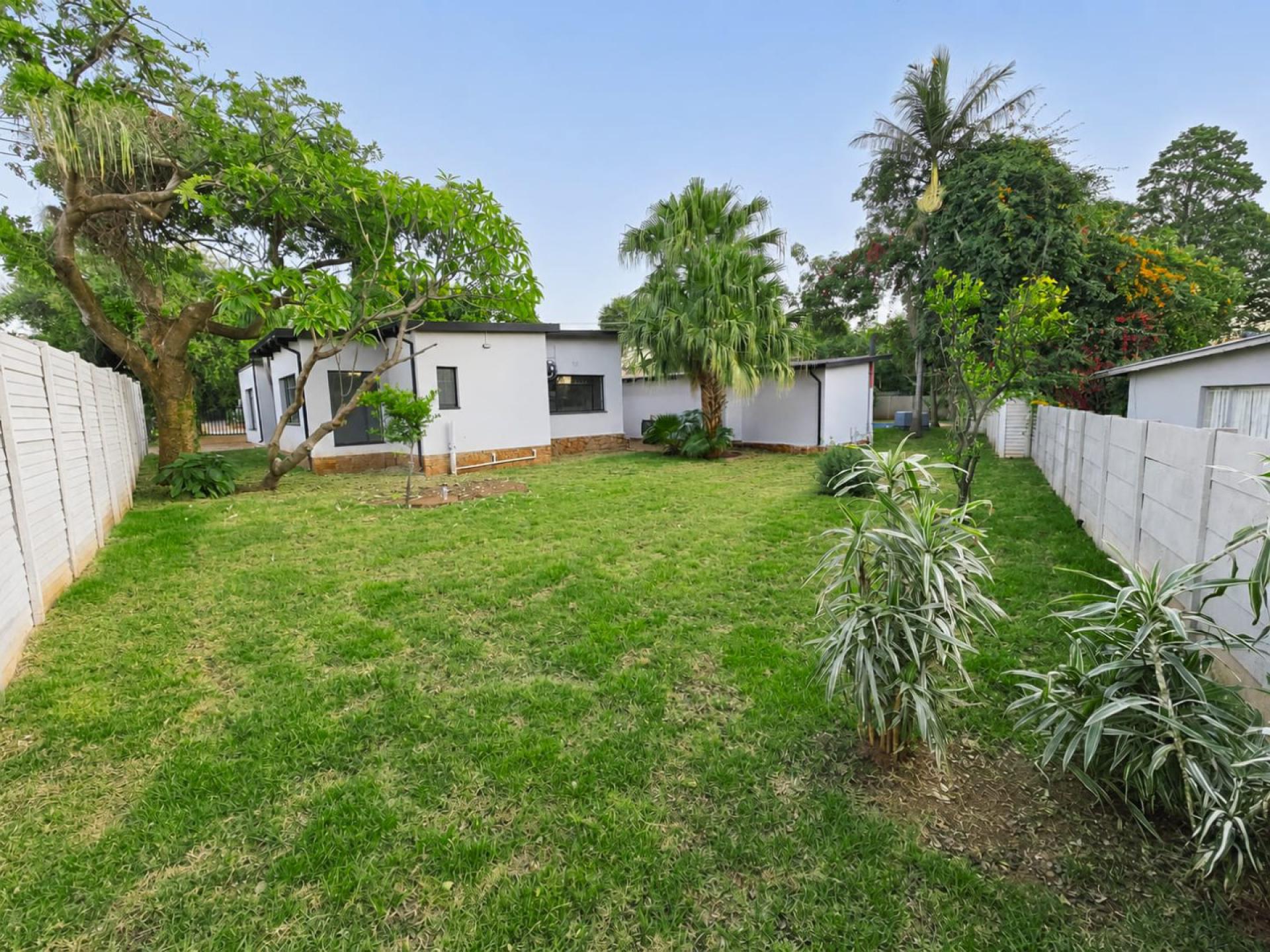  of property in Sinoville