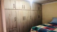 Bed Room 1 of property in Motherwell