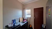 Kitchen - 6 square meters of property in Lehae