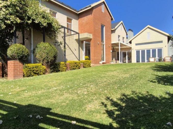 4 Bedroom House for Sale For Sale in The Hills - MR716316