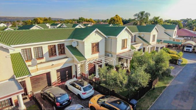 3 Bedroom Duplex for Sale For Sale in Montana Tuine - MR716320