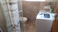 Main Bathroom - 4 square meters of property in Birch Acres