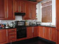  of property in Linmeyer