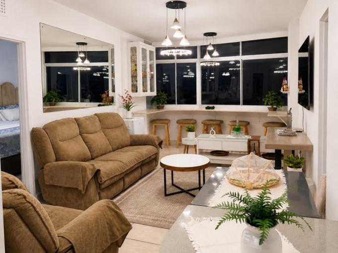 2 Bedroom Apartment for Sale For Sale in Doonside - MR716331