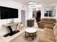  of property in Doonside