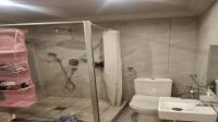 Bathroom 1 of property in Lenasia