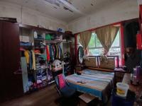  of property in Sunnyside