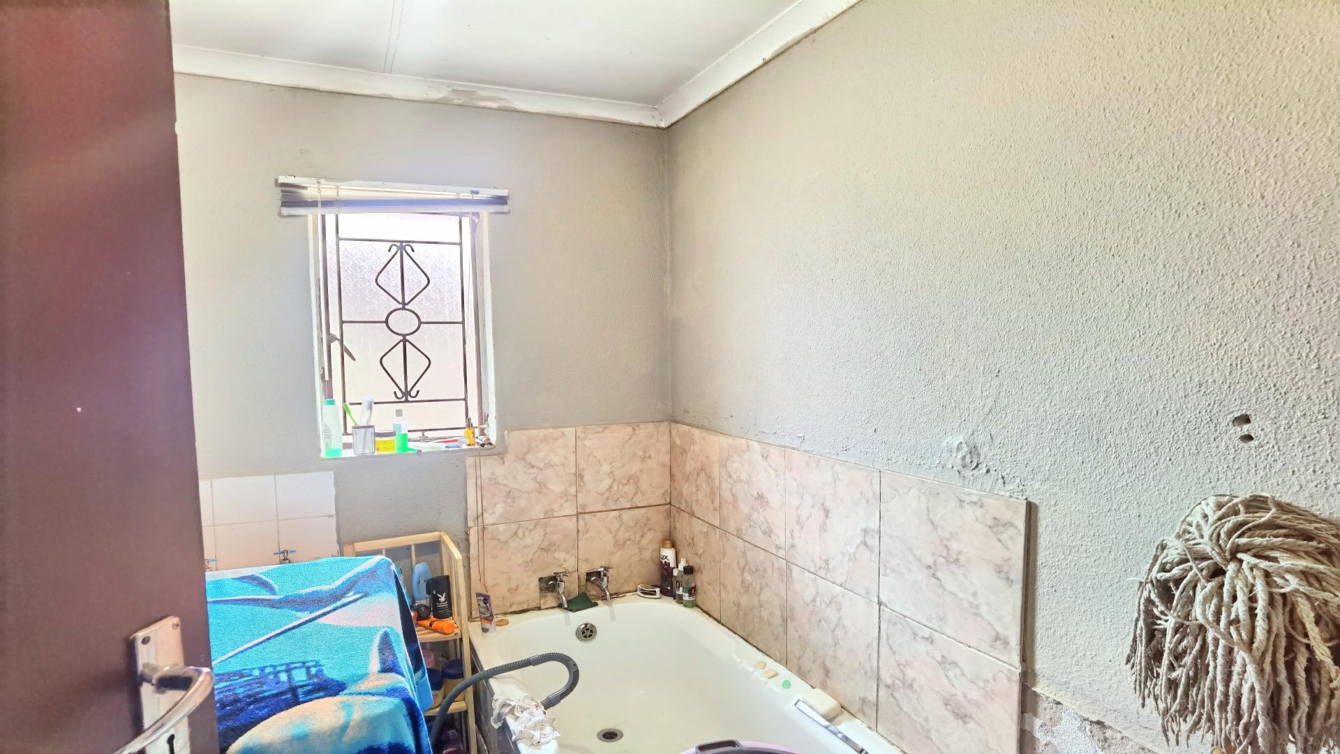 Bed Room 1 of property in Soshanguve
