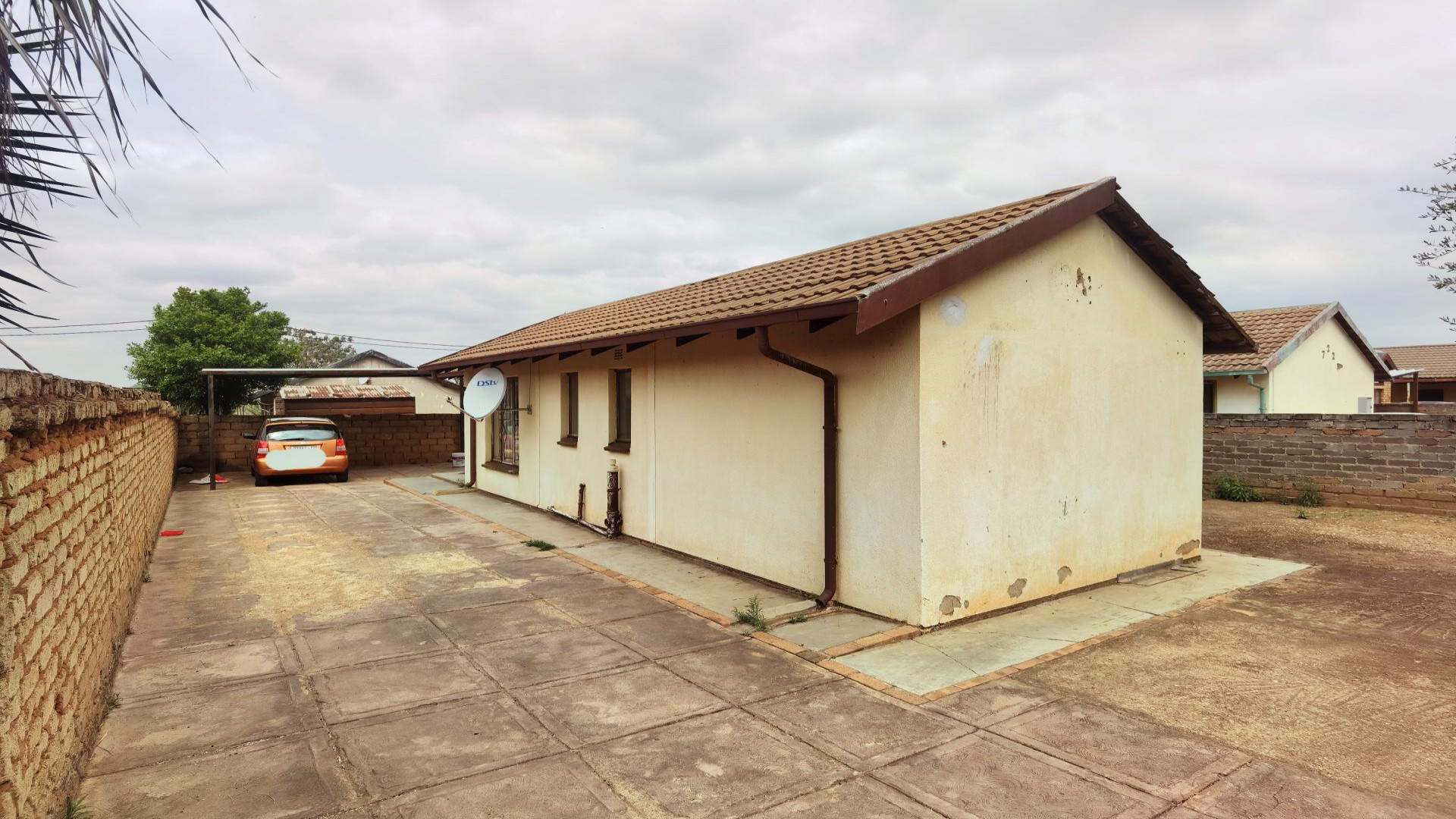 Front View of property in Soshanguve