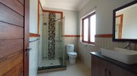 Bathroom 3+ - 20 square meters of property in Hartbeespoort