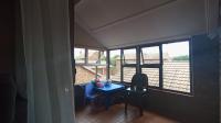 Balcony - 7 square meters of property in Doornpoort