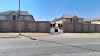 Front View of property in Minnebron