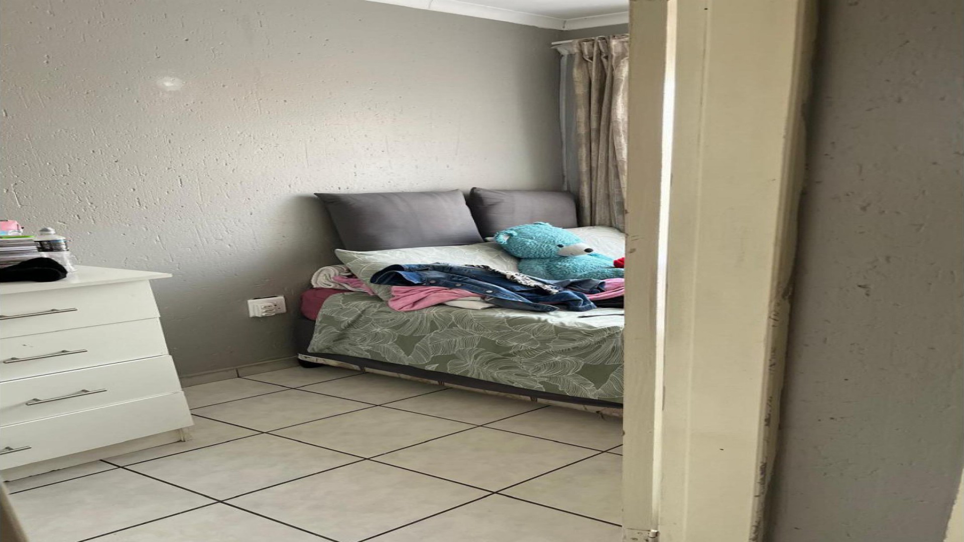 Bed Room 1 of property in Cruywagenpark