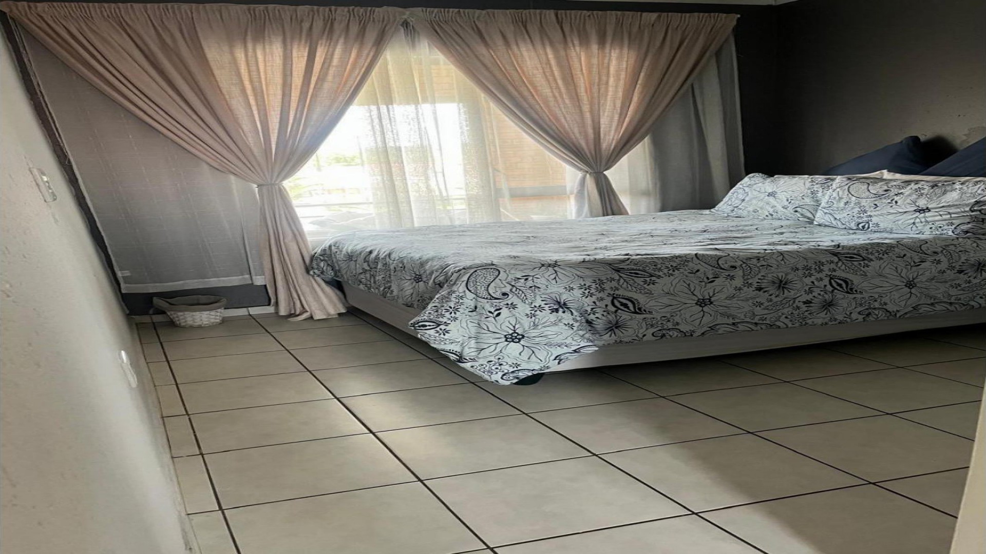 Bed Room 2 of property in Cruywagenpark