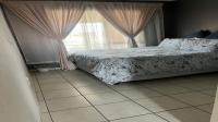 Bed Room 2 of property in Cruywagenpark
