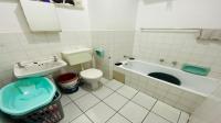 Bathroom 1 of property in Margate