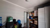 Bed Room 1 - 11 square meters of property in Sky City